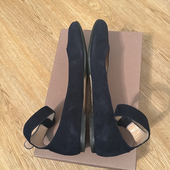 GIANVITO ROSSI SUEDE NAVY BLUE FLAT CLOSED TOE MARYJANE SHOES 39.5 - Picture 3 of 6